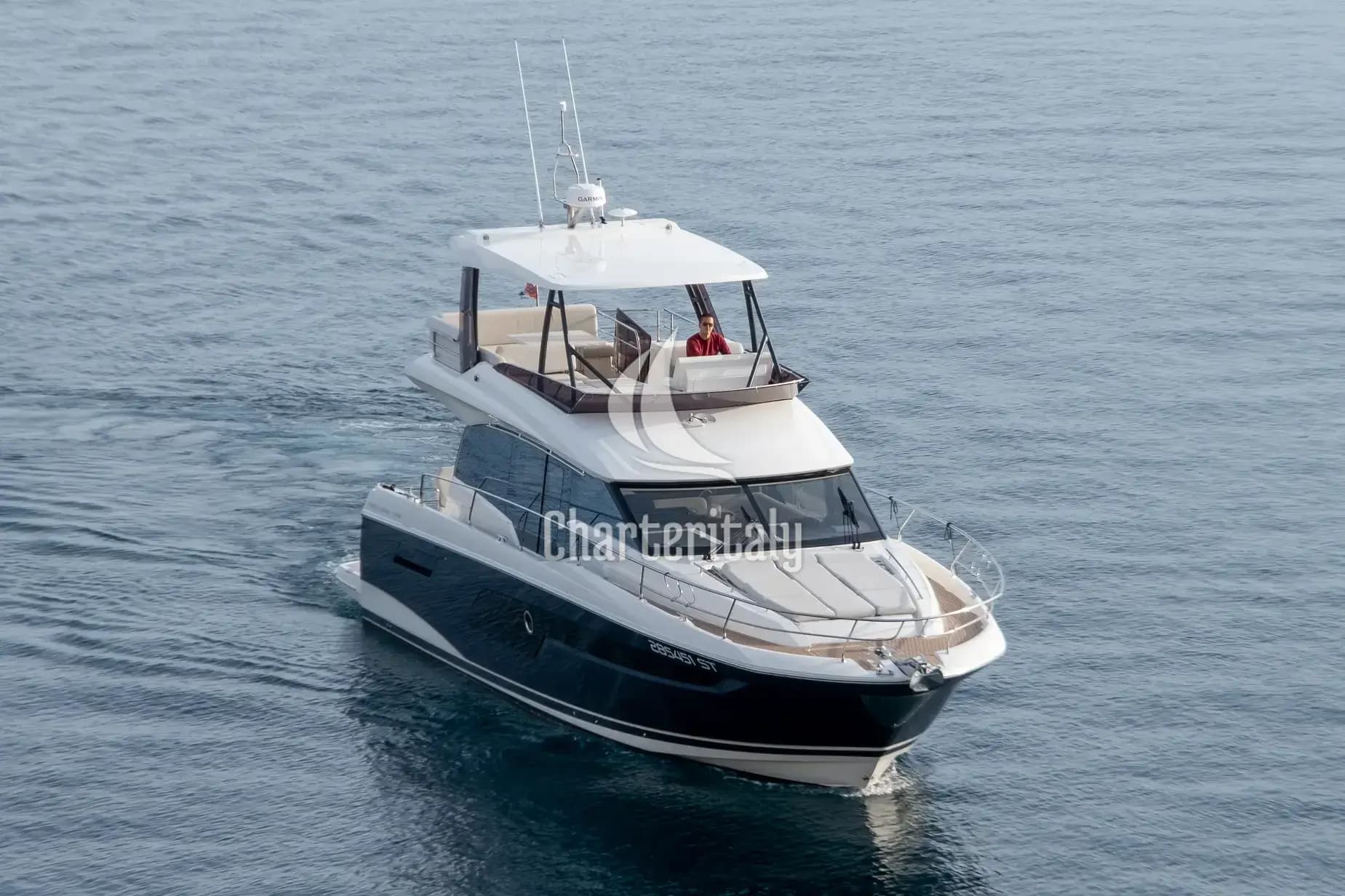 Prestige 520 Flybridge - 3 + 1 cab. - Baby Indy - 5
